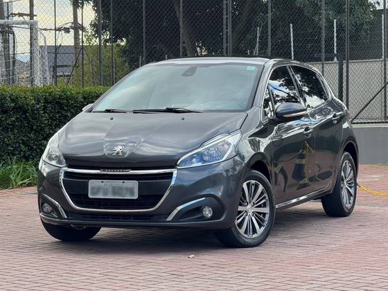 PEUGEOT 208 1.6 GRIFFE 16V FLEX 4P AUTOMÁTICO PEUGEOT 208 1.6 GRIFFE 16V FLEX 4P AUTOMÁTICO